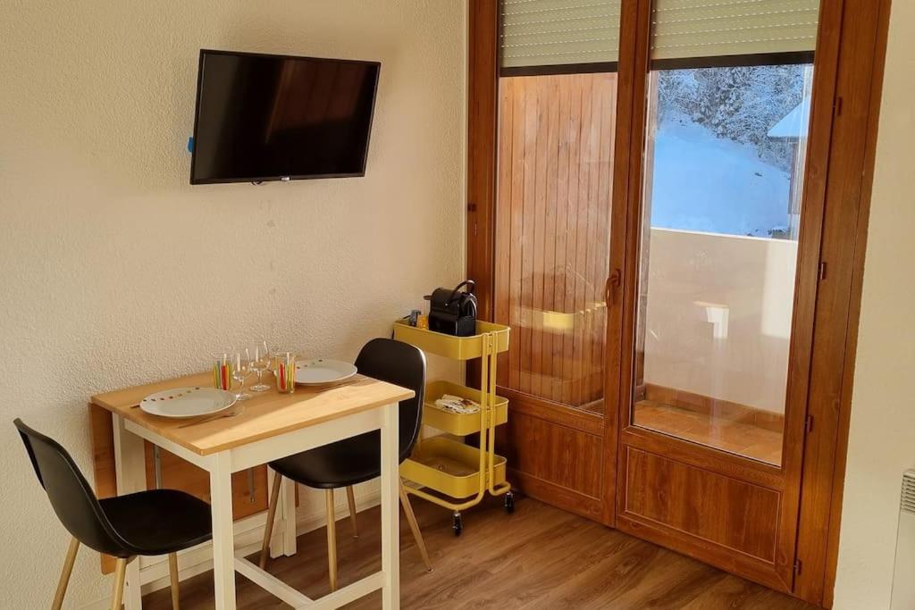 Le Montagnard Apartamento Mijoux Exterior foto